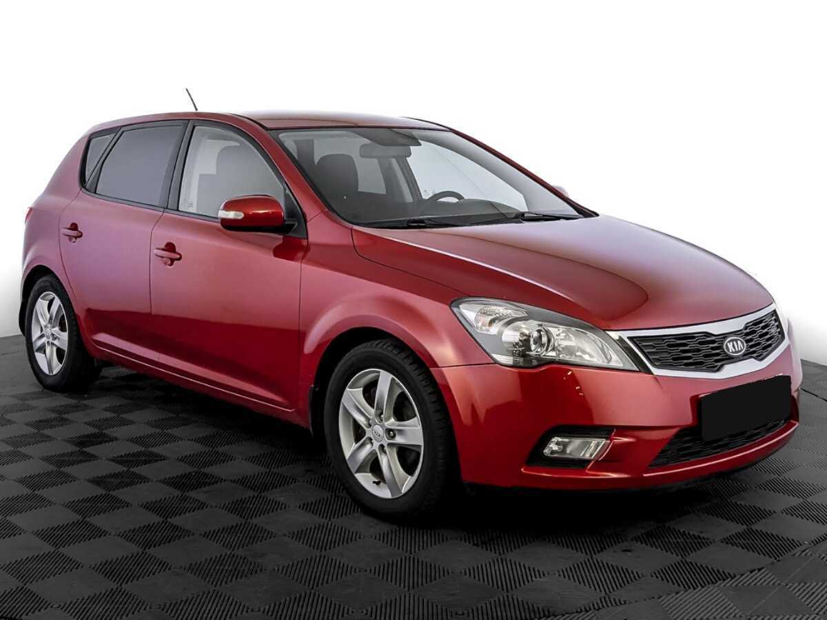 Kia Ceed б/у, 2012, Автоматическая. Фото: #2