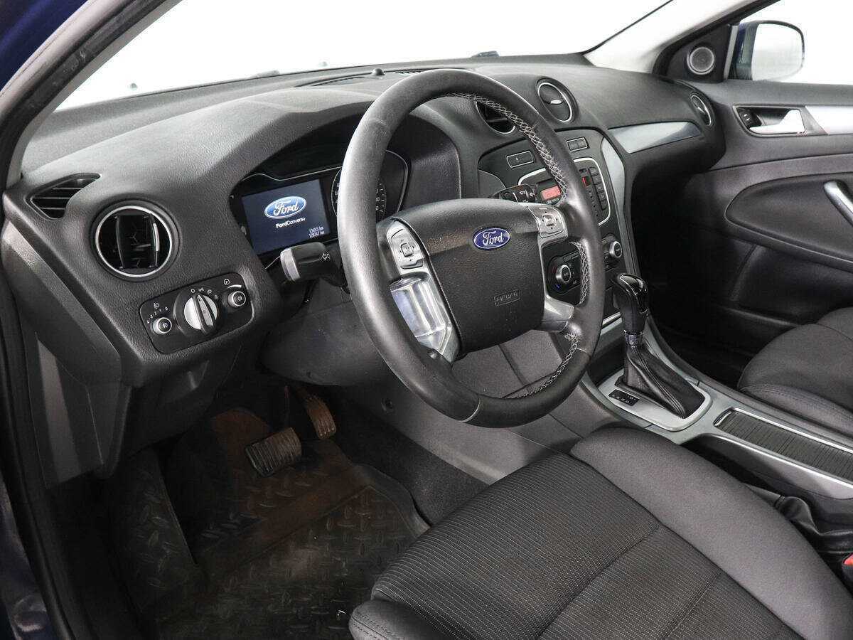 Ford Mondeo б/у, 2012, Автоматическая. Фото: #4