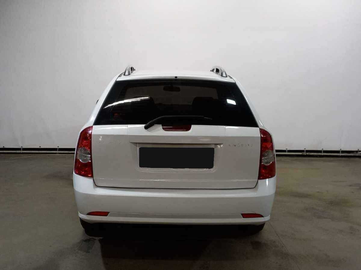 Chevrolet Lacetti б/у, 2012, Механическая. Фото: #5