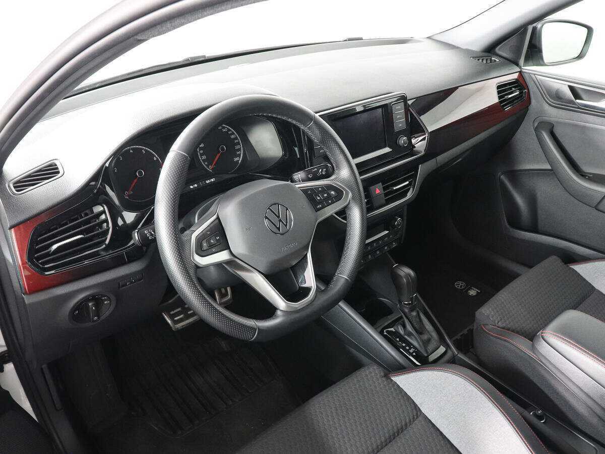 Volkswagen Polo б/у, 2021, Автоматическая. Фото: #8