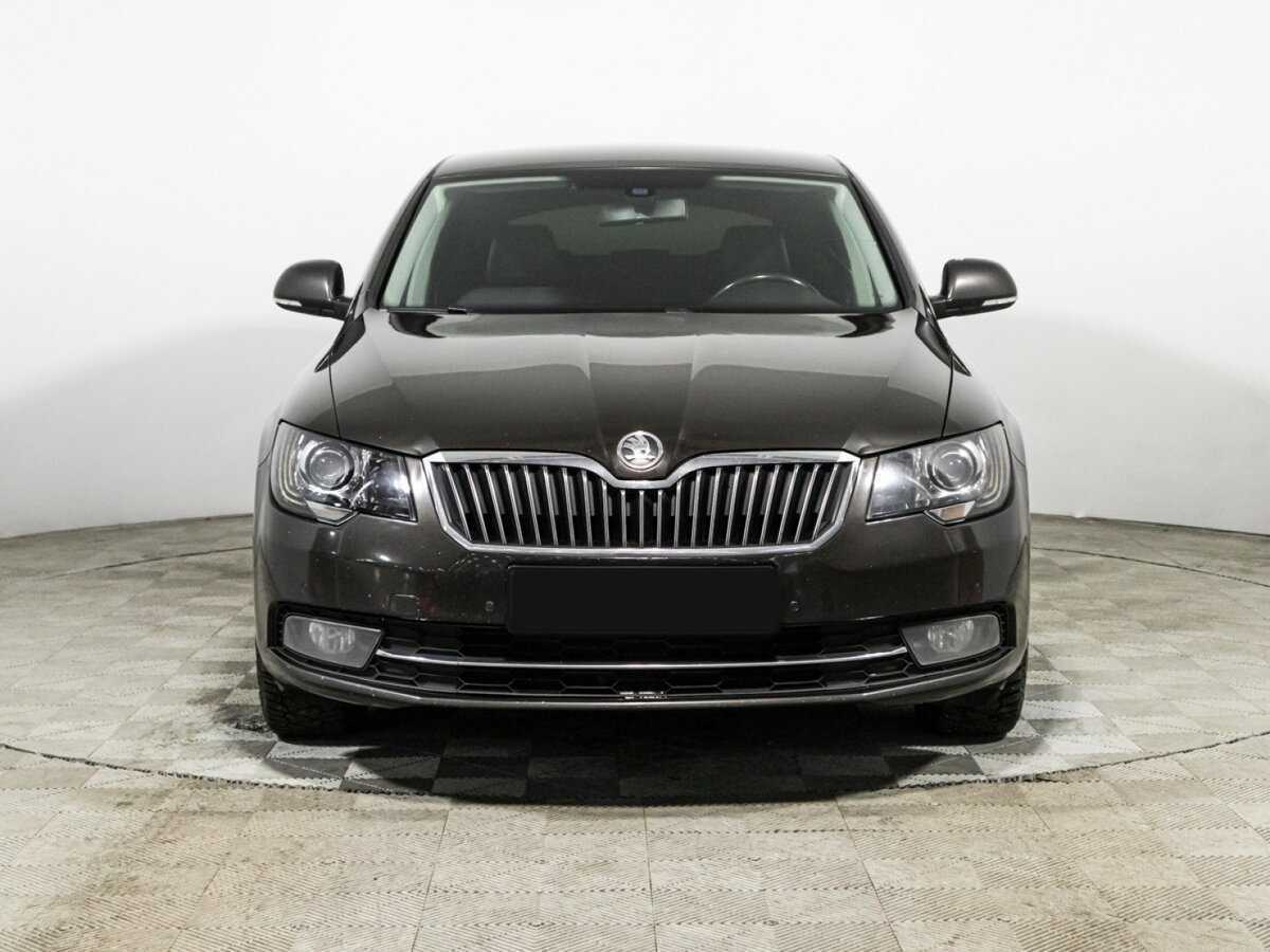Skoda Superb б/у, 2014, Роботизированная. Фото: #1