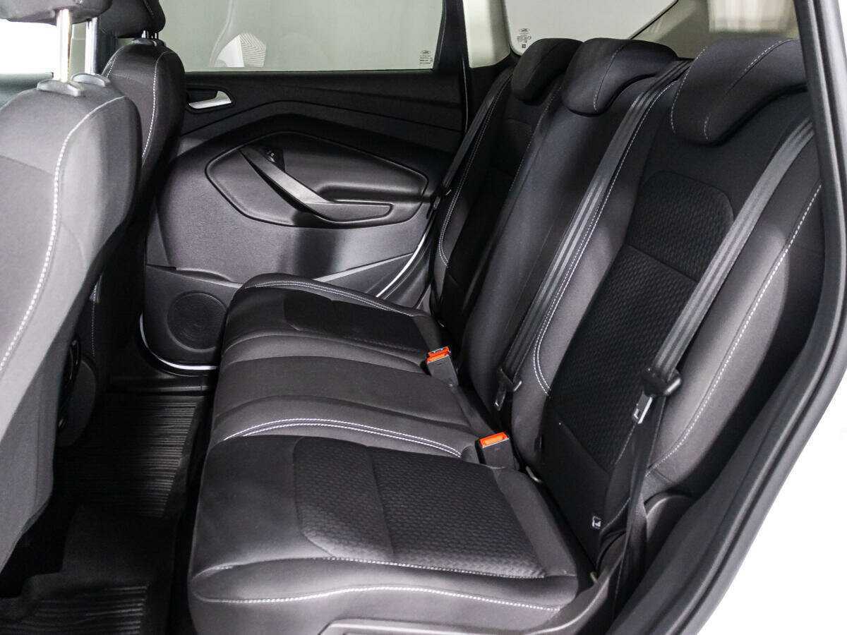 Ford Kuga б/у, 2017, Автоматическая. Фото: #9