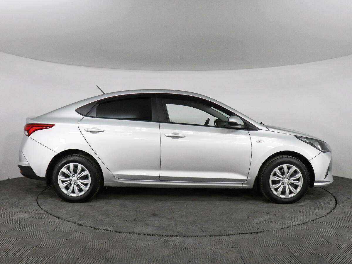 Hyundai Solaris б/у, 2021, Автоматическая. Фото: #3