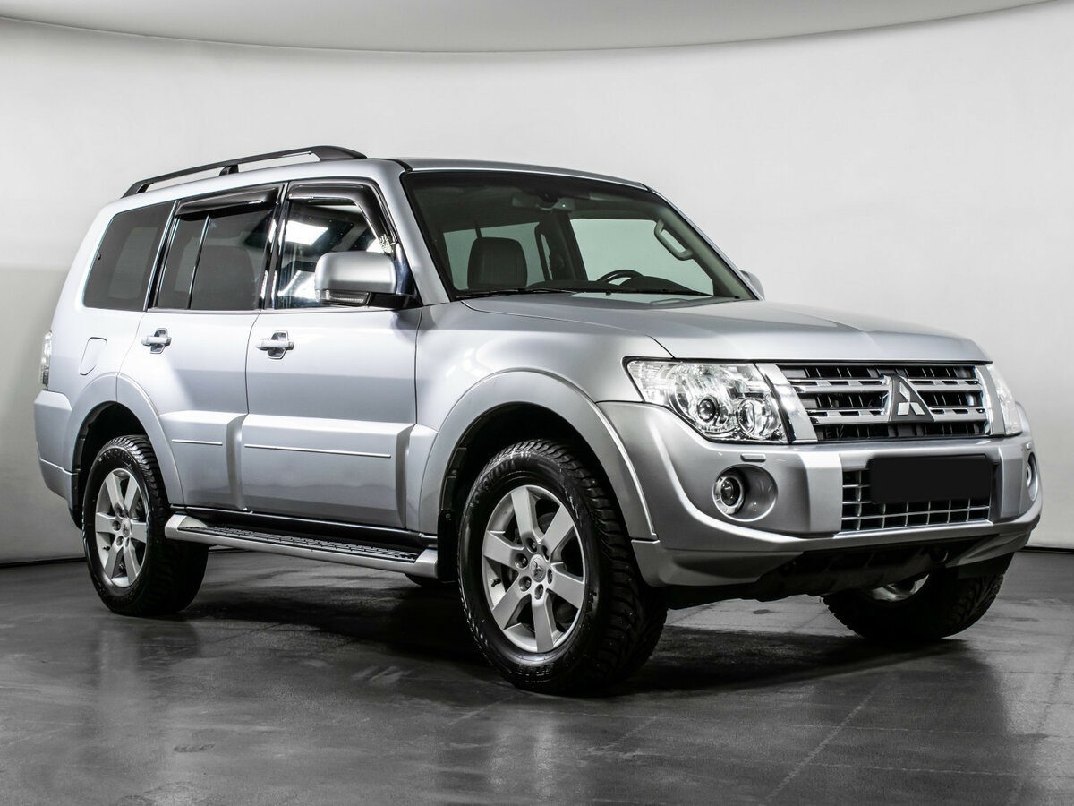 Mitsubishi Pajero б/у, 2012, Автоматическая. Фото: #2
