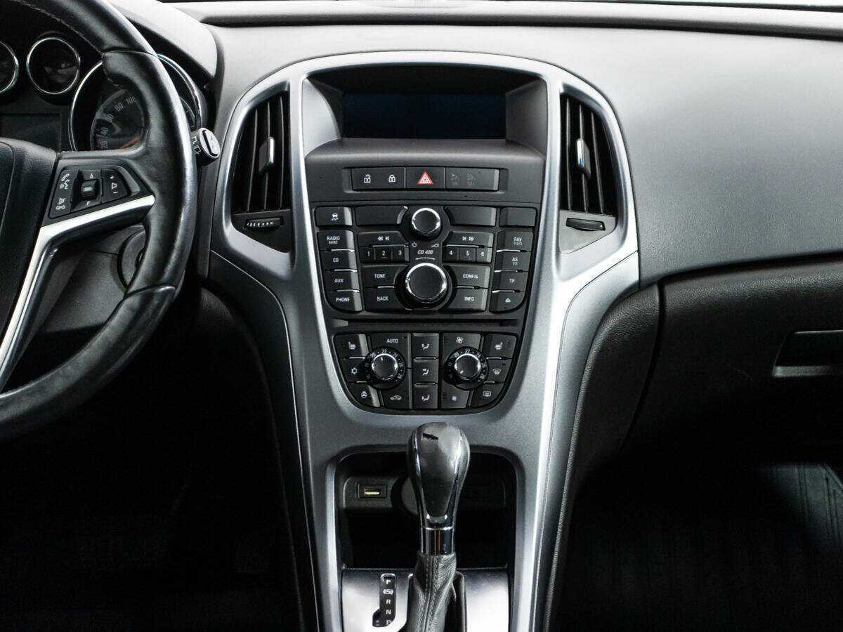 Opel Astra б/у, 2013, Автоматическая. Фото: #13