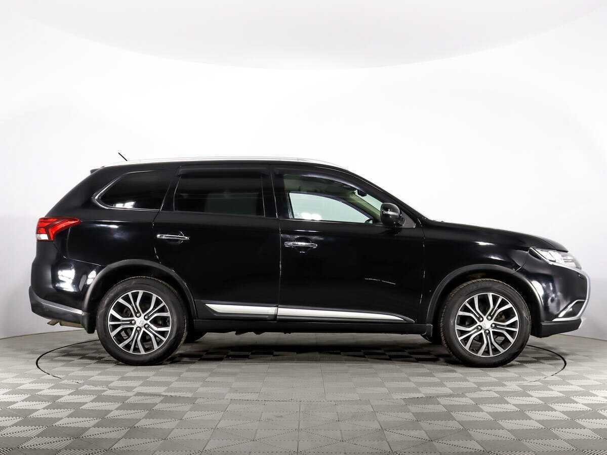 Mitsubishi Outlander б/у, 2016, Вариатор. Фото: #3