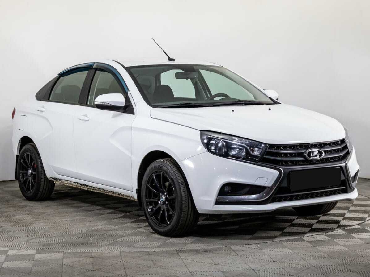 Lada (ВАЗ) Vesta б/у, 2017, Механическая. Фото: #2