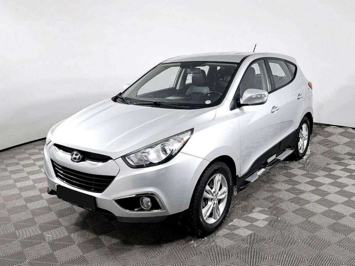 Hyundai ix35 б/у, 2013, Механическая. Посмотреть фото