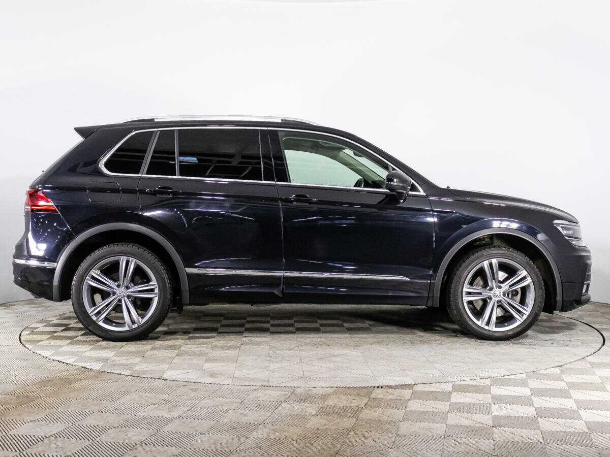 Volkswagen Tiguan б/у, 2018, Роботизированная. Фото: #3