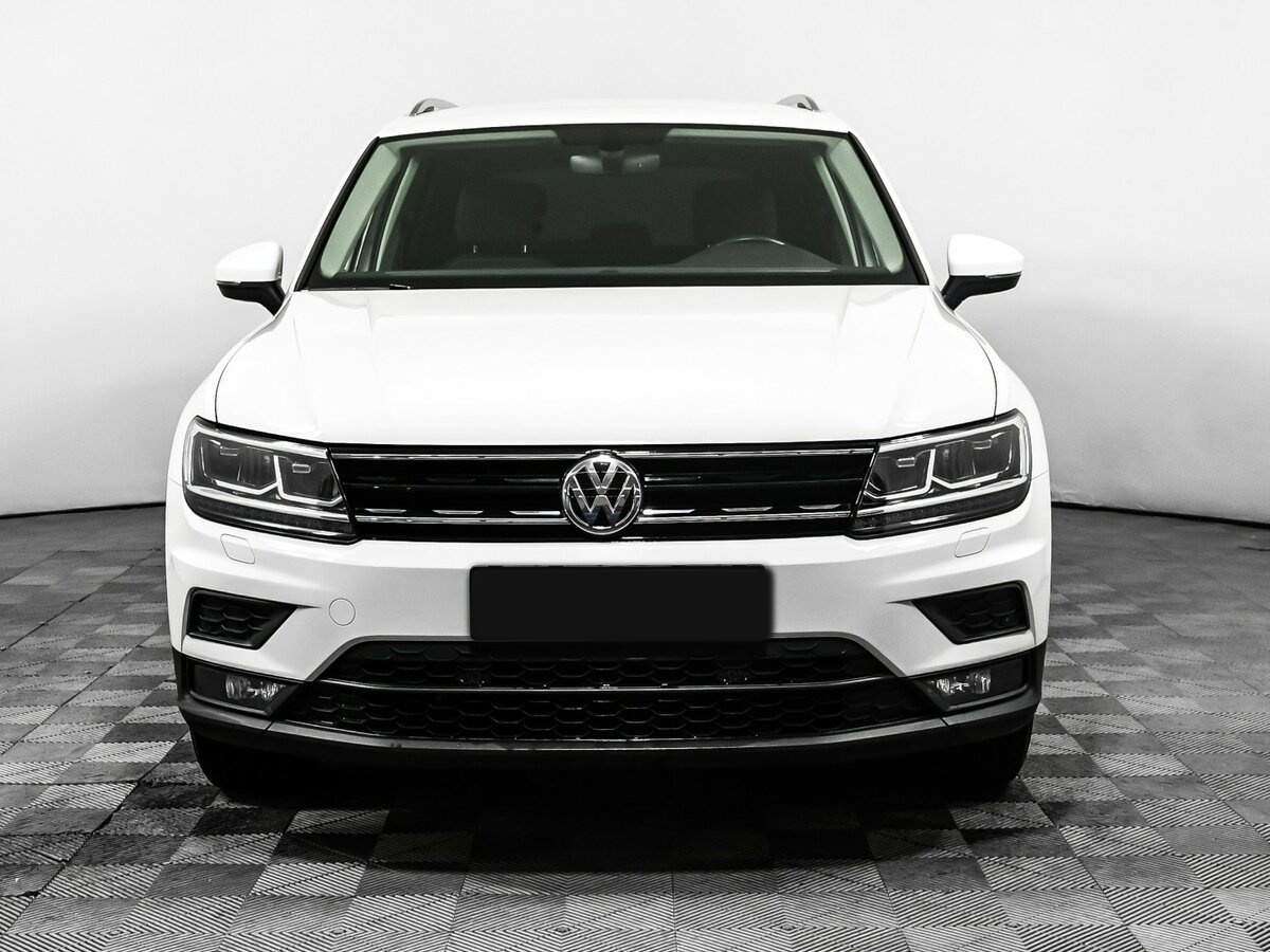 Volkswagen Tiguan б/у, 2018, Роботизированная. Фото: #1