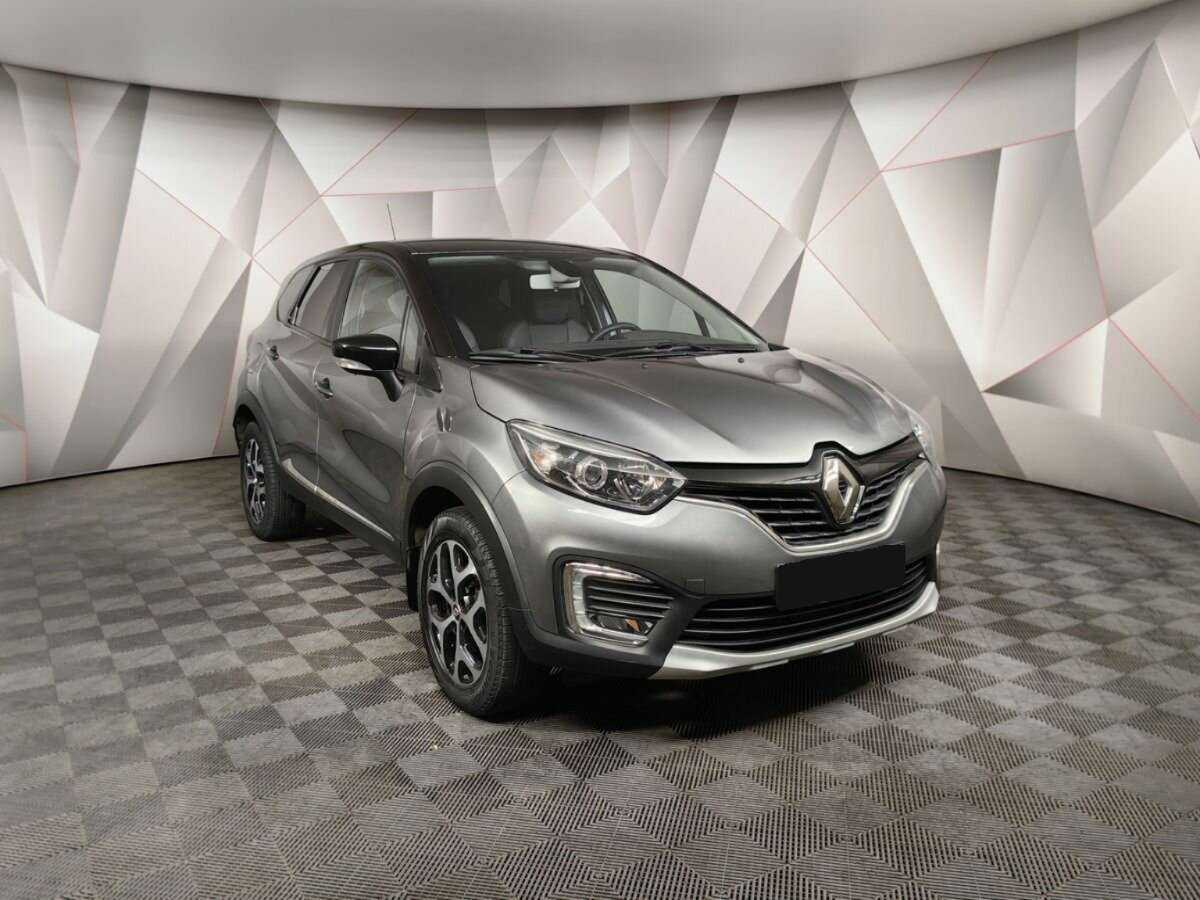 Renault Kaptur б/у, 2017, Автоматическая. Посмотреть фото