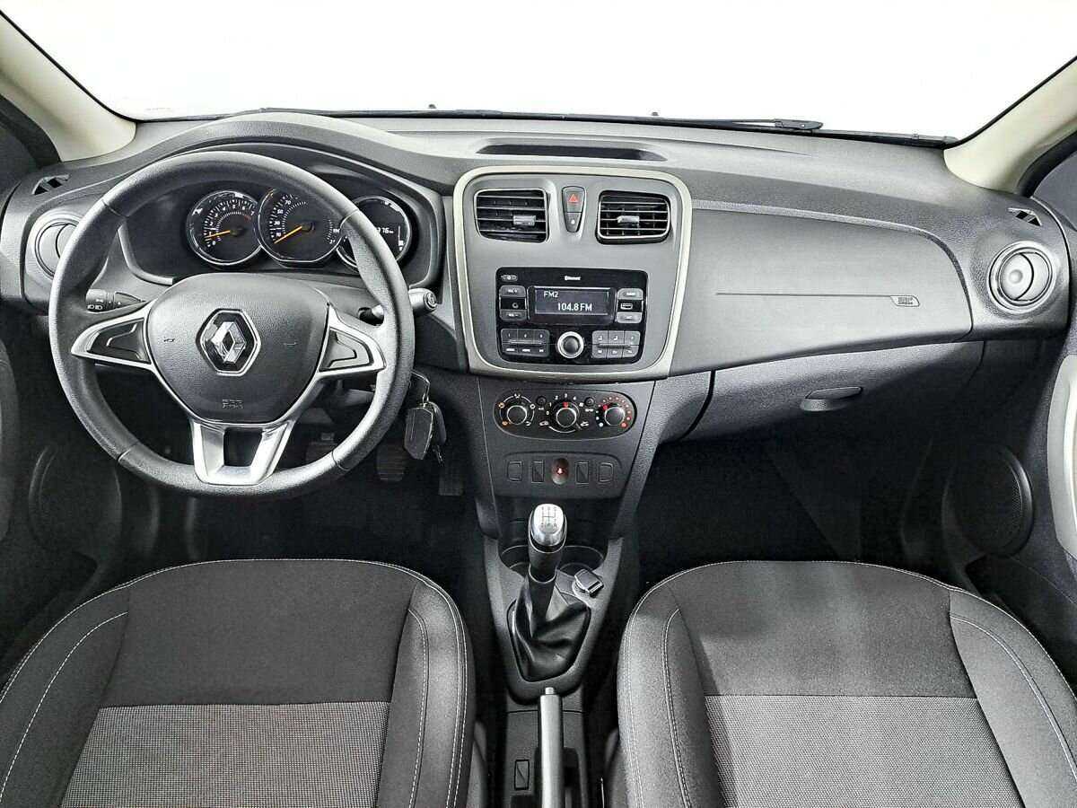 Renault Sandero б/у, 2021, Механическая. Фото: #11