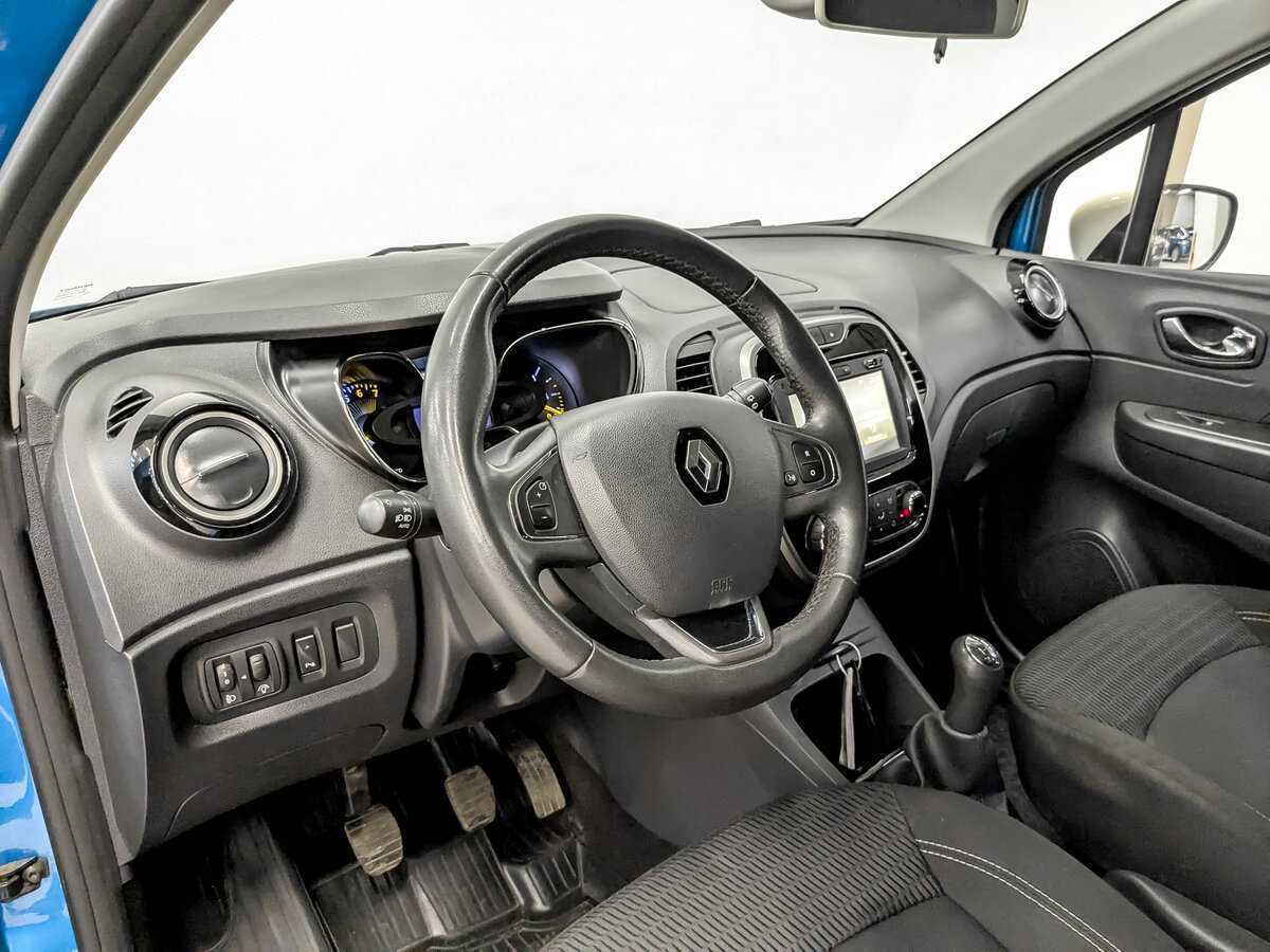 Renault Kaptur б/у, 2016, Механическая. Фото: #15