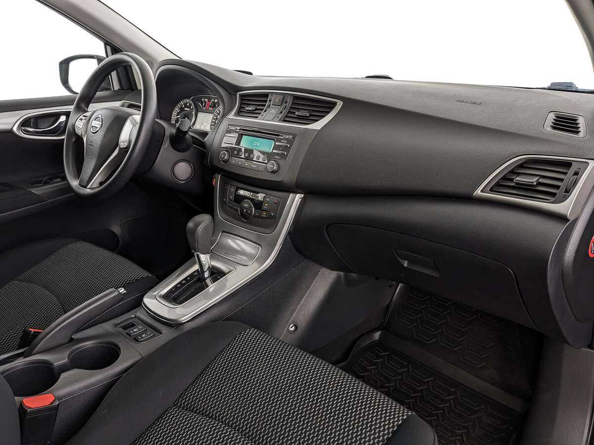 Nissan Tiida б/у, 2015, Вариатор. Фото: #8