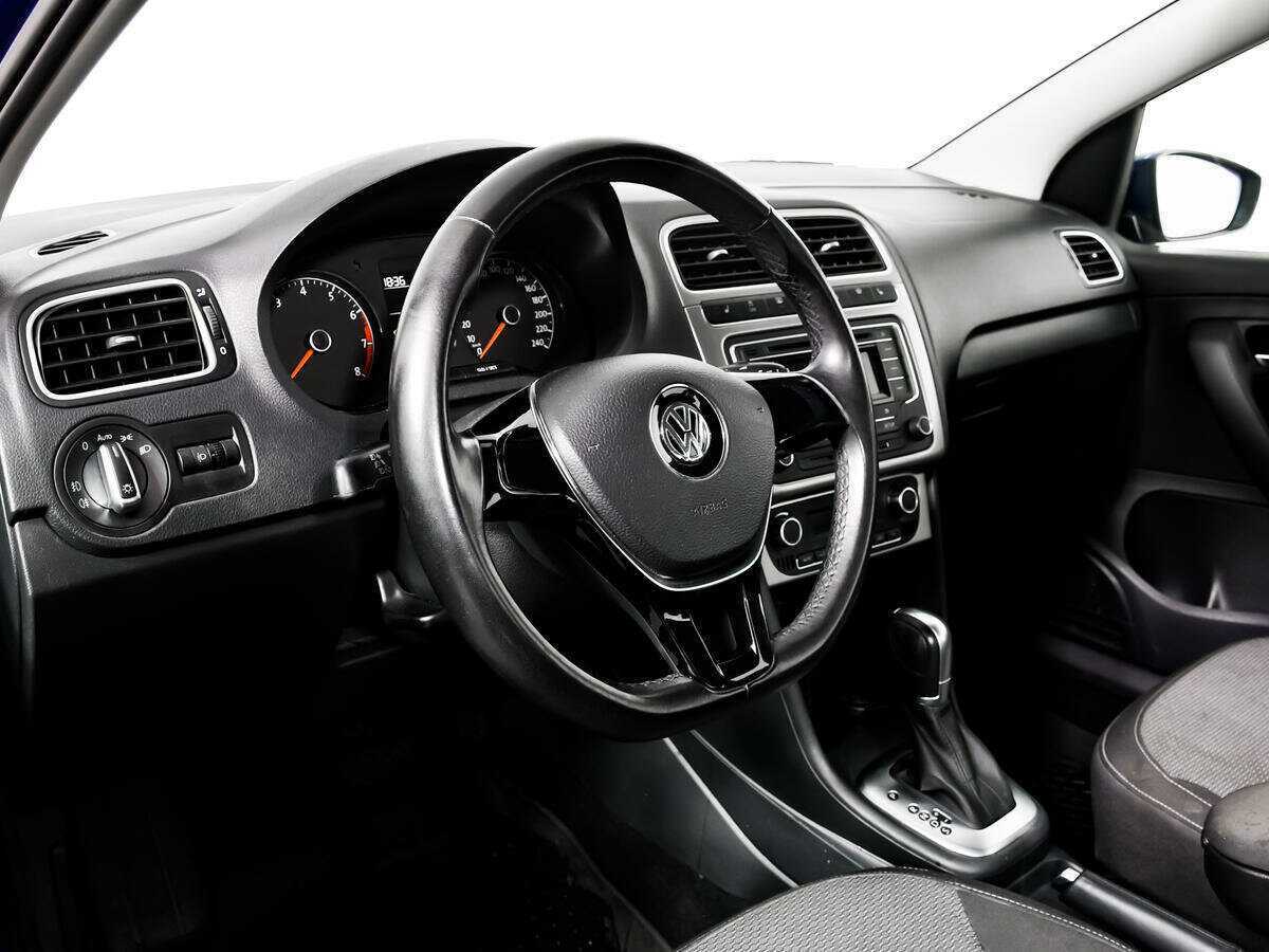 Volkswagen Polo б/у, 2017, Автоматическая. Фото: #12