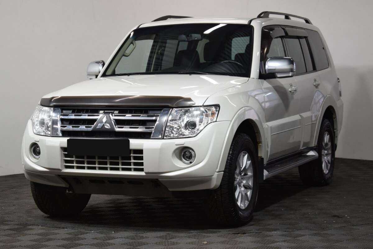 Mitsubishi Pajero б/у, 2014, Автоматическая. Фото: #0