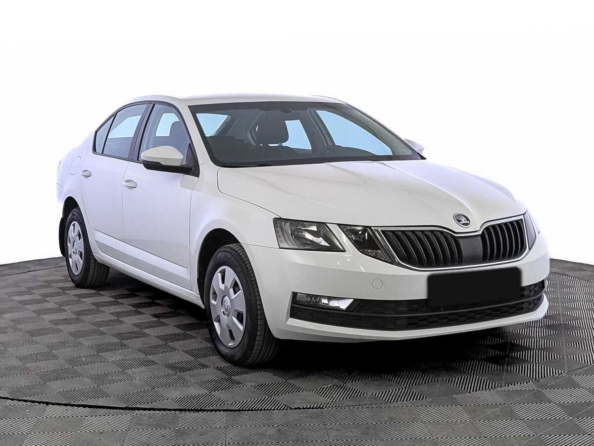 Skoda Octavia б/у, 2019, Автоматическая. Фото: #2