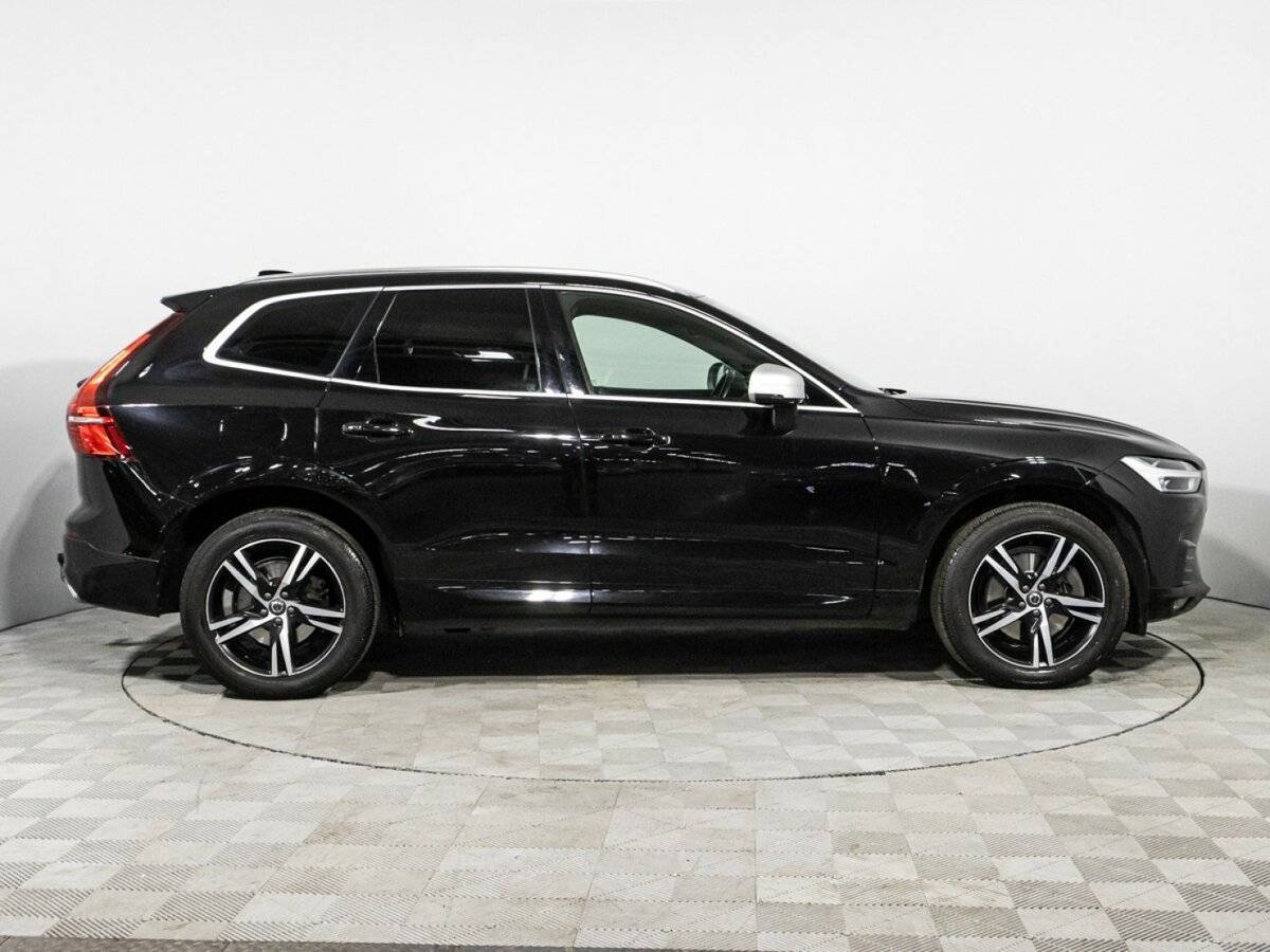 Volvo XC60 б/у, 2018, Автоматическая. Фото: #3