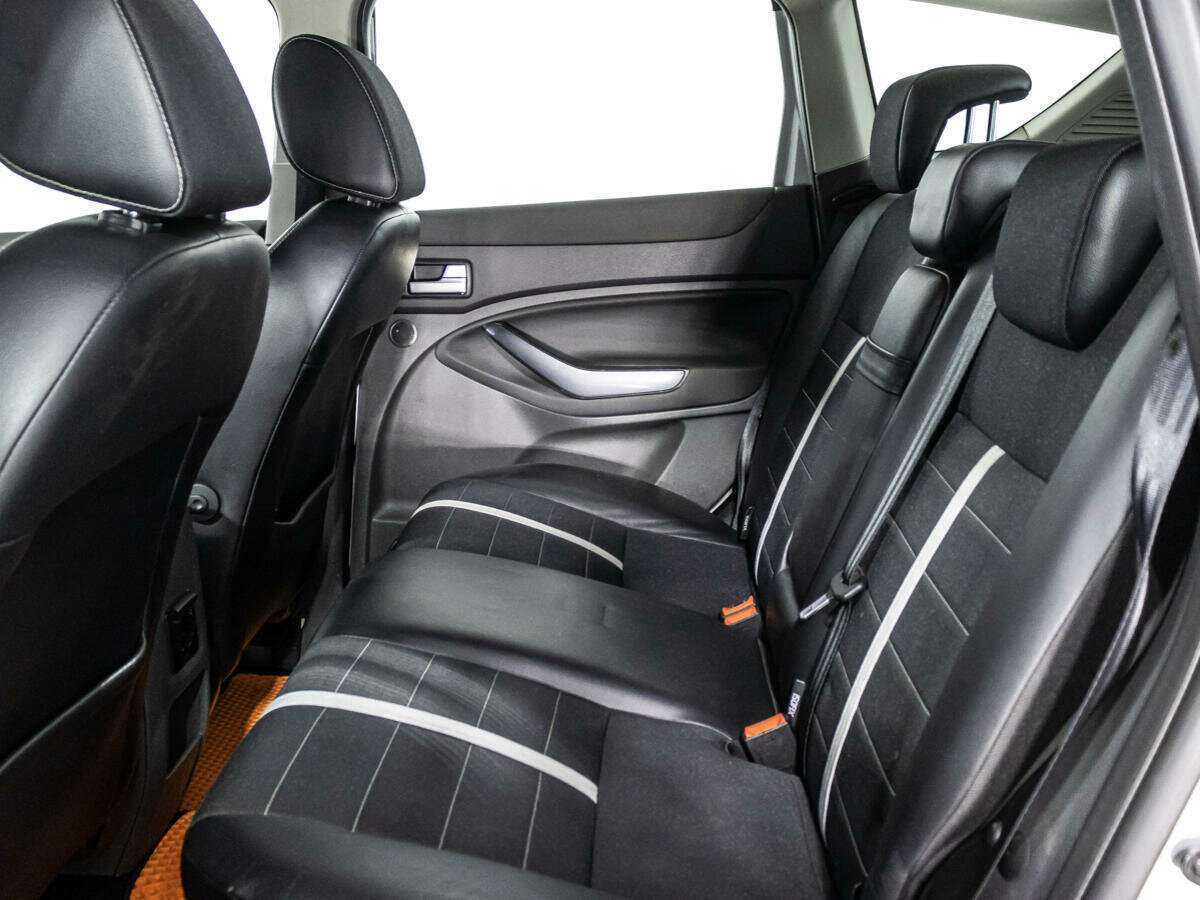 Ford Kuga б/у, 2012, Автоматическая. Фото: #9