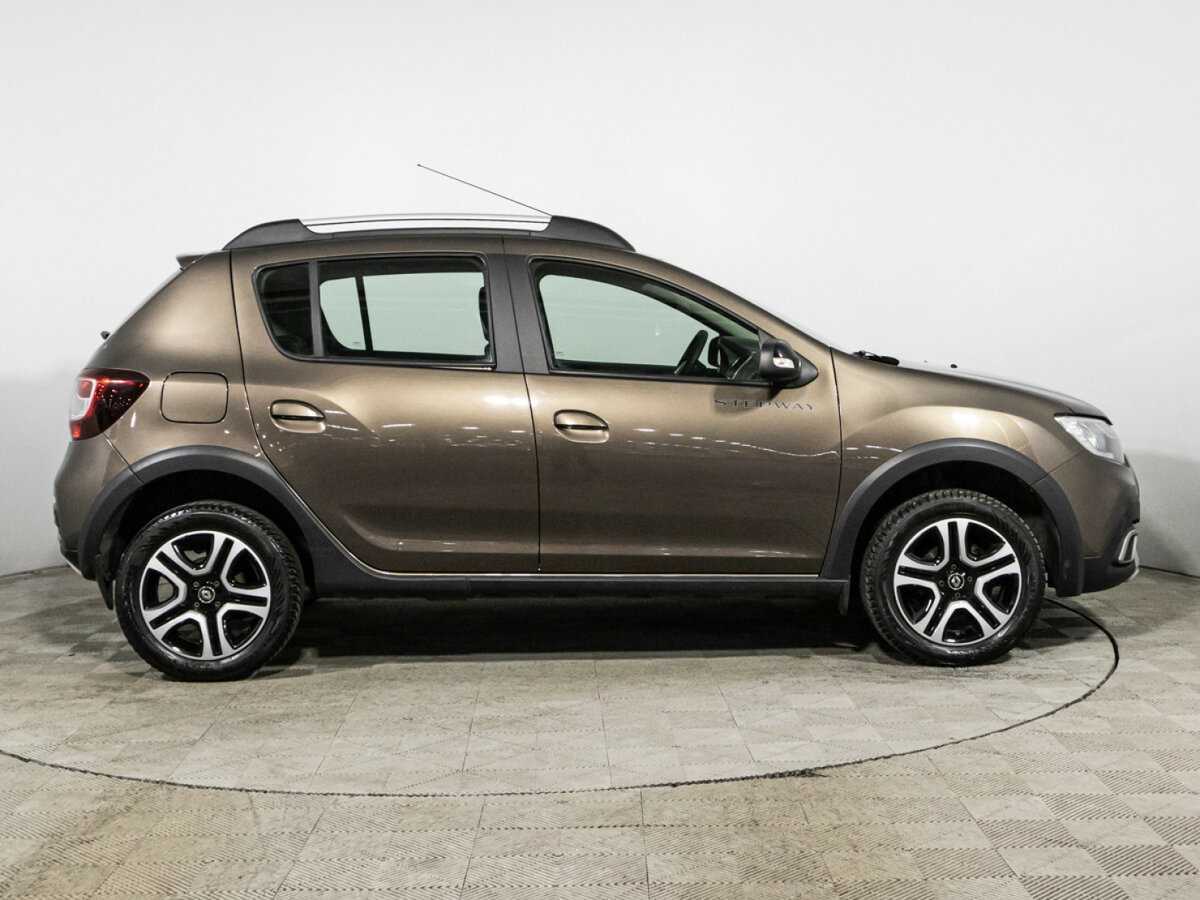Renault Sandero б/у, 2022, Механическая. Фото: #3