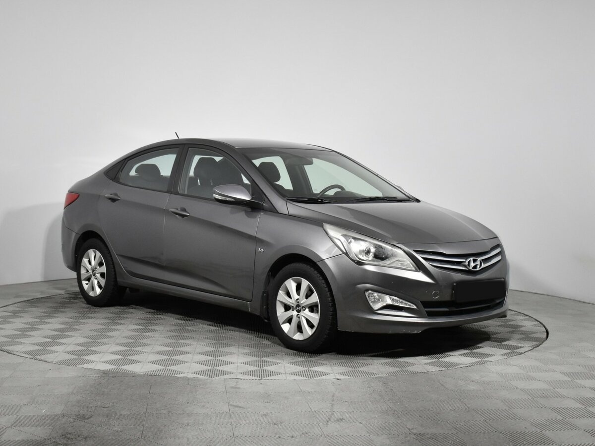 Hyundai Solaris б/у, 2016, Автоматическая. Фото: #2