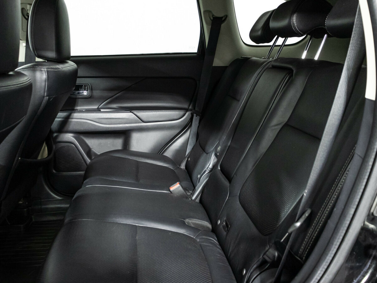 Mitsubishi Outlander б/у, 2015, Вариатор. Фото: #7