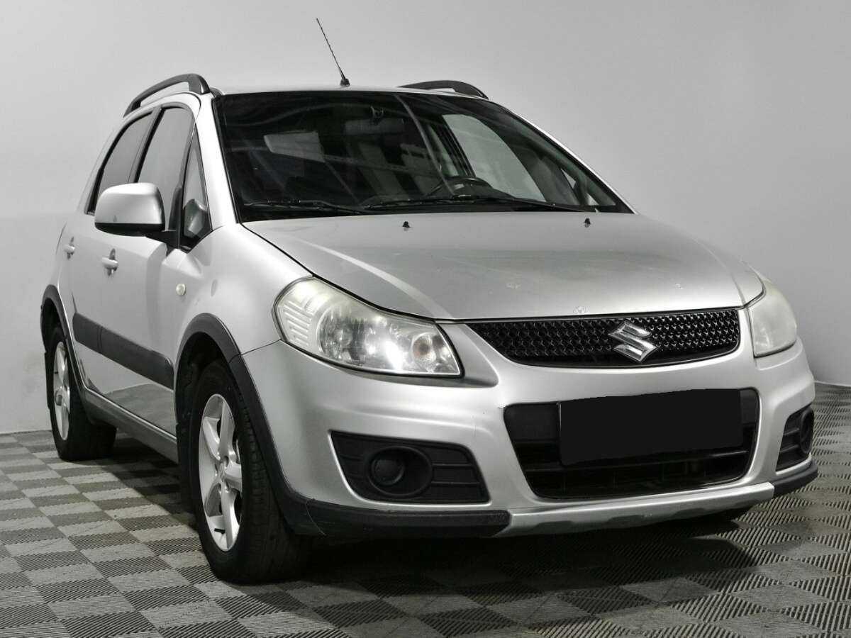 Suzuki SX4 б/у, 2013, Автоматическая. Фото: #2