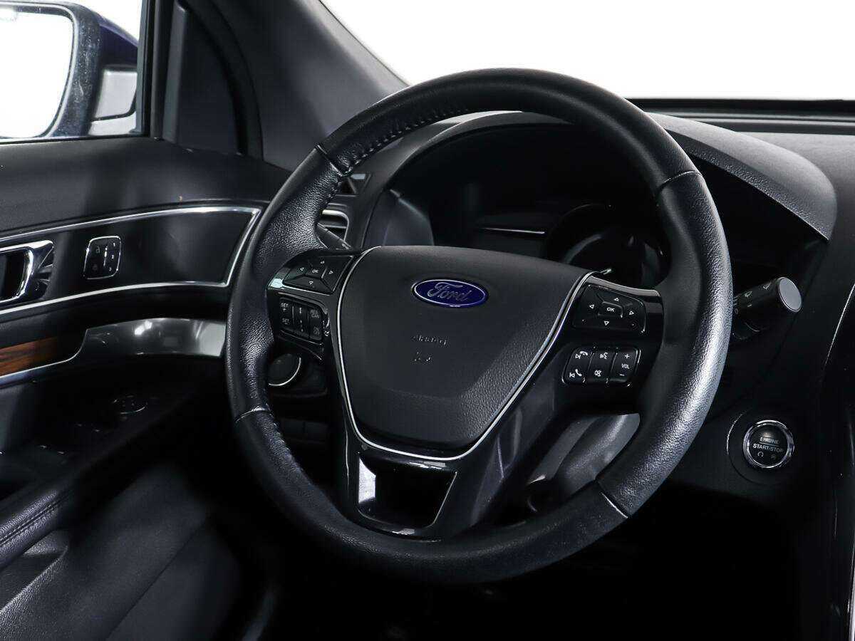 Ford Explorer б/у, 2017, Автоматическая. Фото: #19