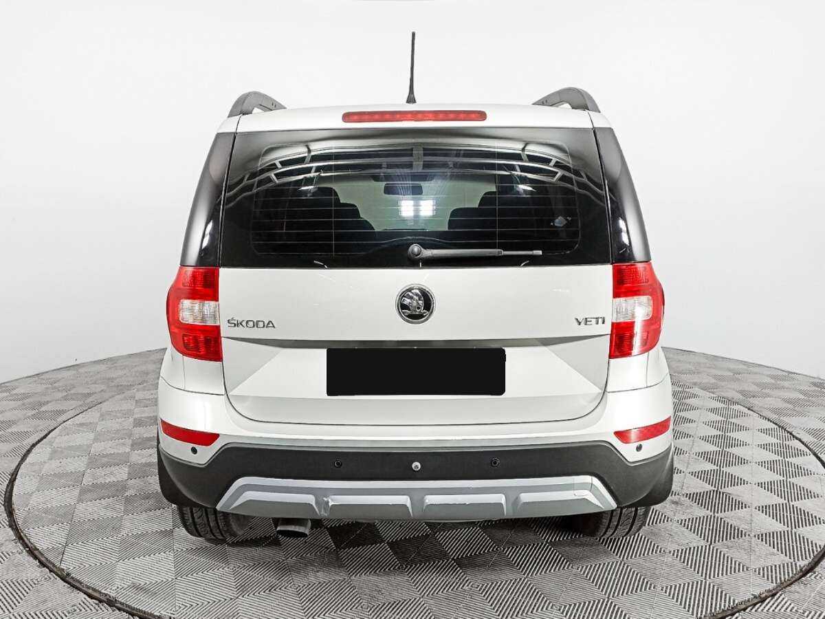 Skoda Yeti б/у, 2015, Автоматическая. Фото: #5