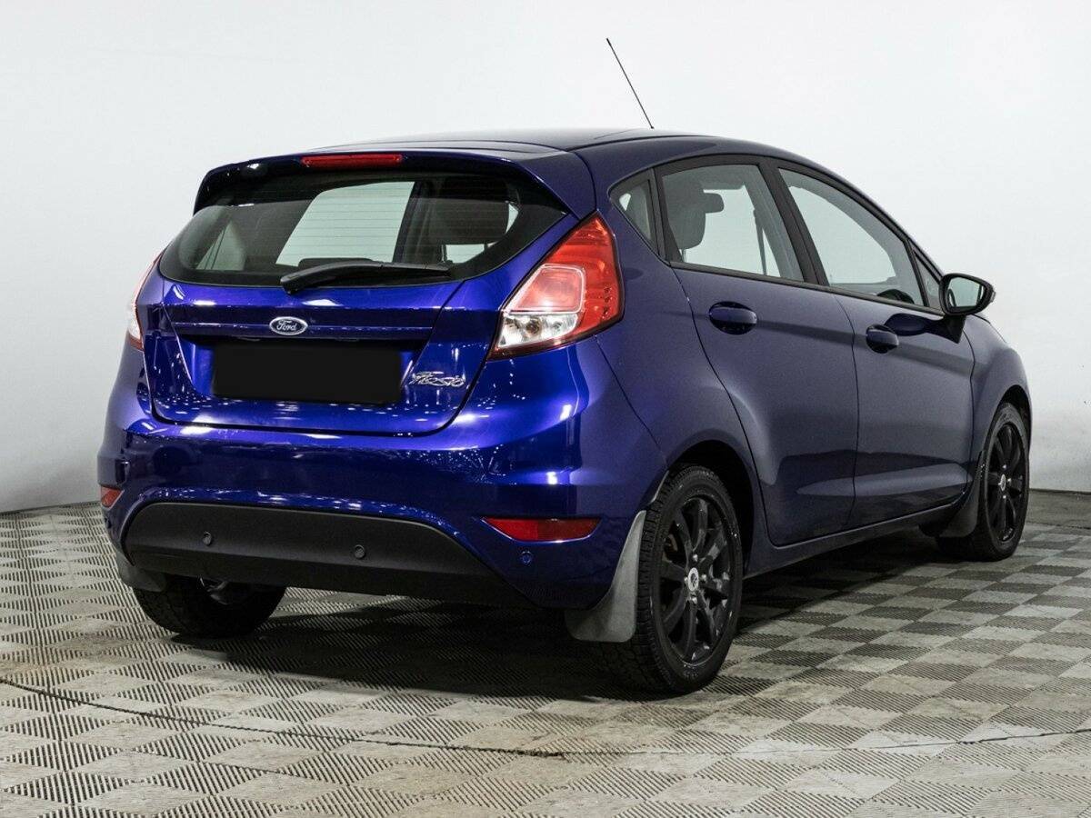 Ford Fiesta б/у, 2015, Механическая. Фото: #4
