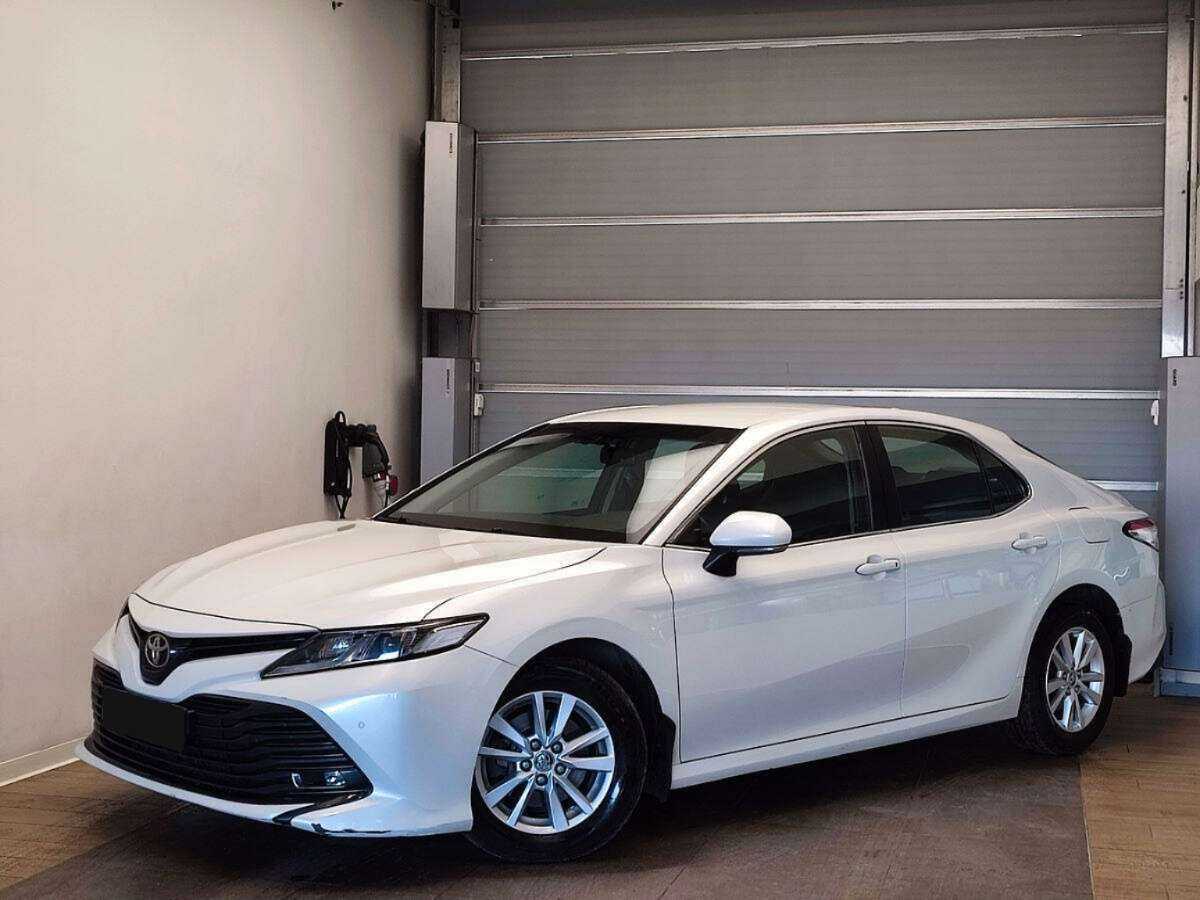 Toyota Camry б/у, 2018, Автоматическая. Посмотреть фото