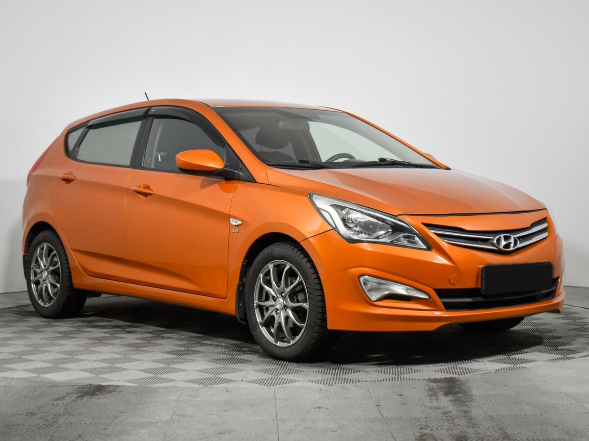 Hyundai Solaris б/у, 2016, Автоматическая. Фото: #2