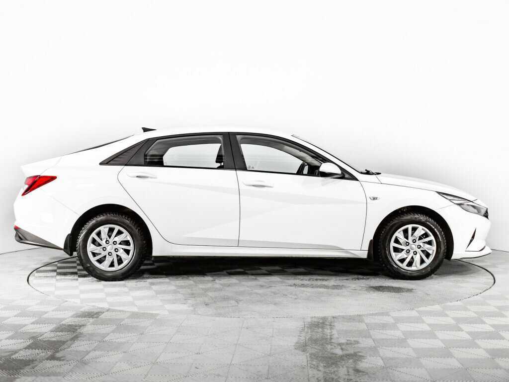 Hyundai Elantra б/у, 2021, Автоматическая. Фото: #3