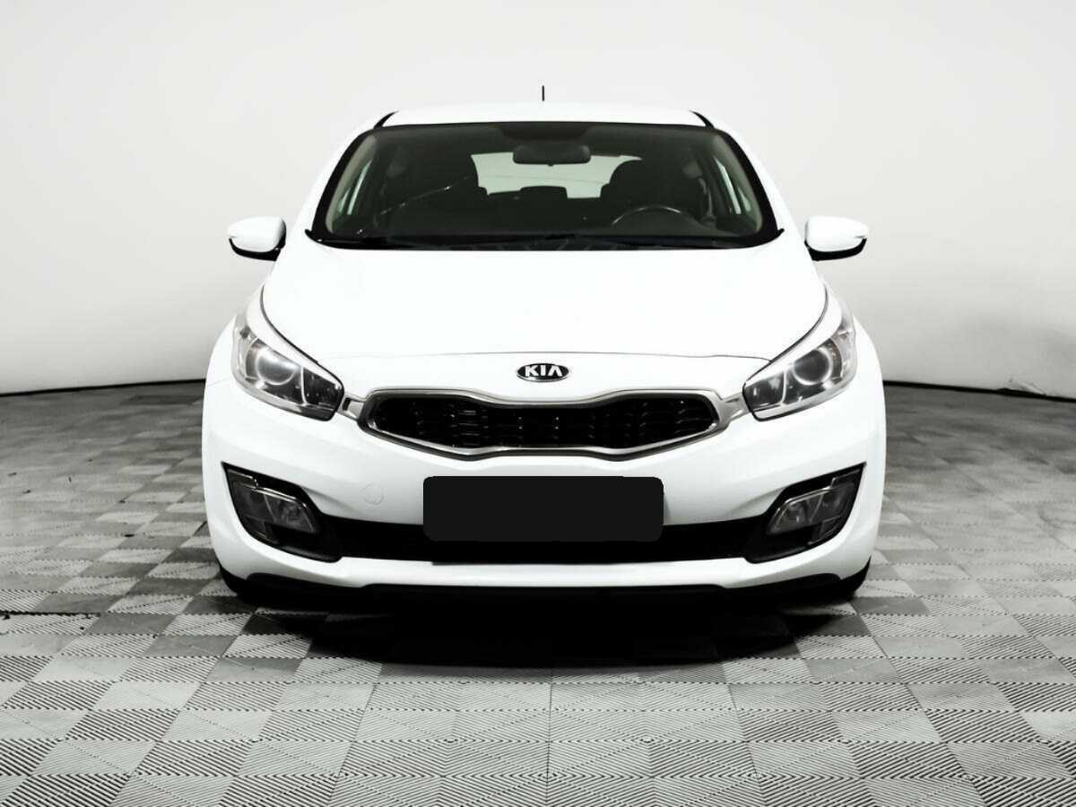 Kia Ceed б/у, 2013, Автоматическая. Фото: #1