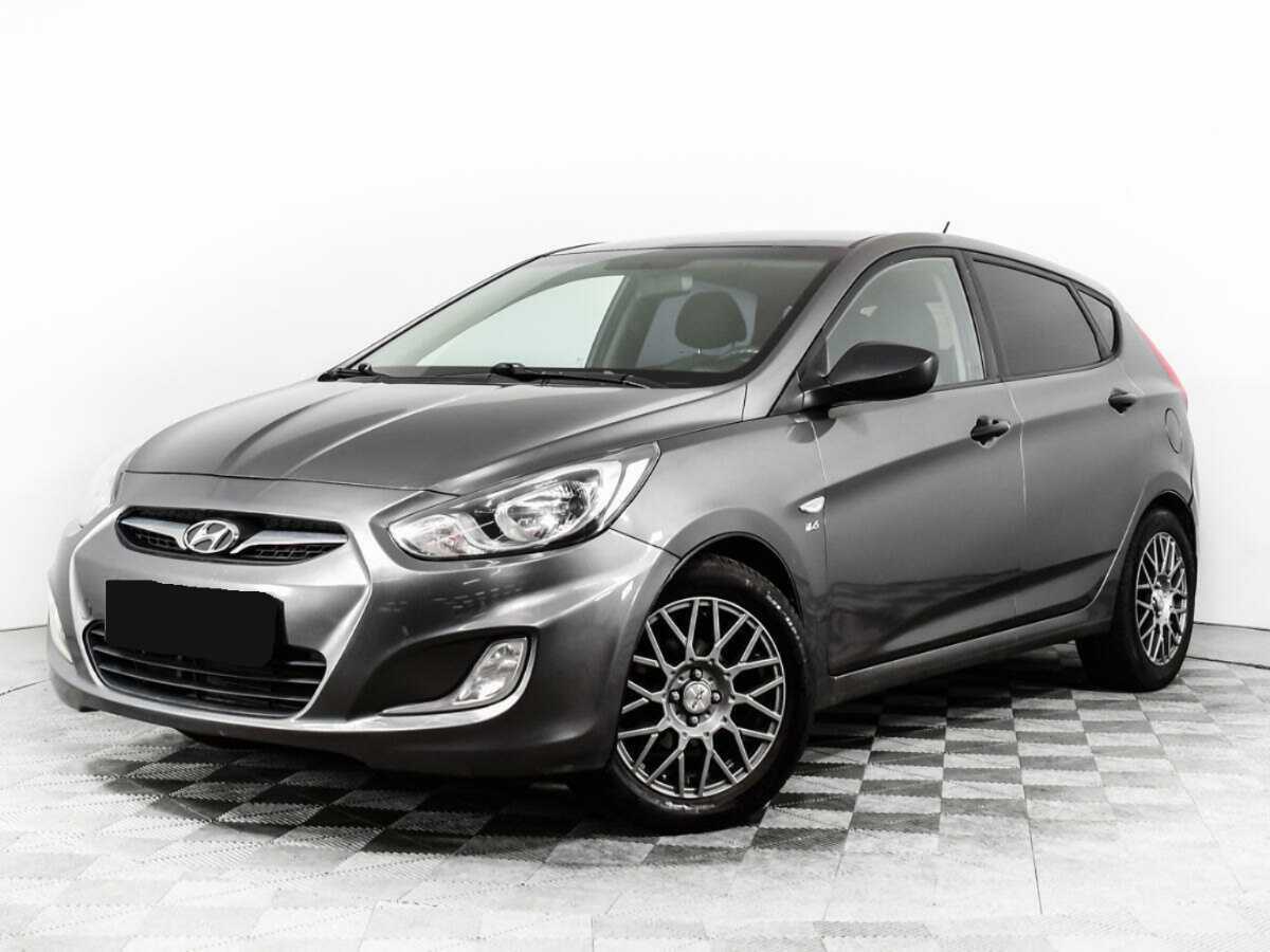 Hyundai Solaris б/у, 2012, Механическая. Фото: #0
