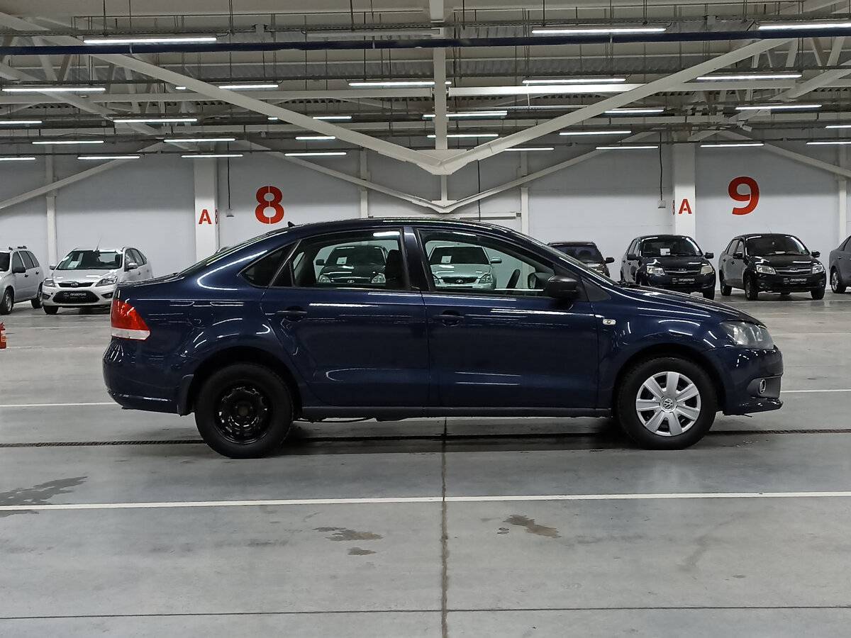 Volkswagen Polo б/у, 2015, Механическая. Фото: #3