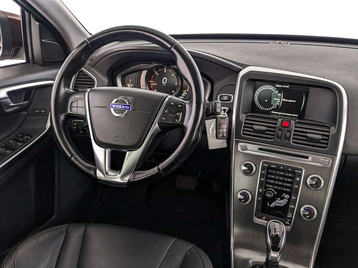 Volvo XC60 б/у, 2015, Автоматическая. Фото: #16