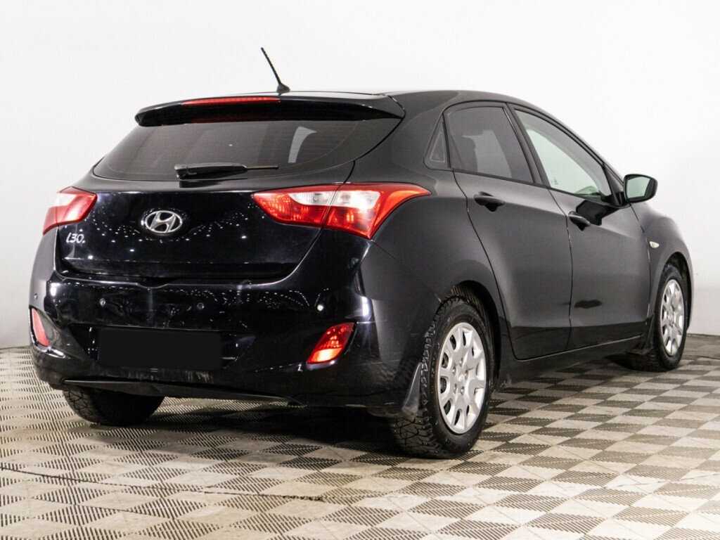 Hyundai i30 б/у, 2014, Автоматическая. Фото: #4