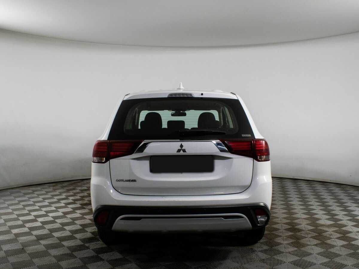 Mitsubishi Outlander б/у, 2020, Вариатор. Фото: #5