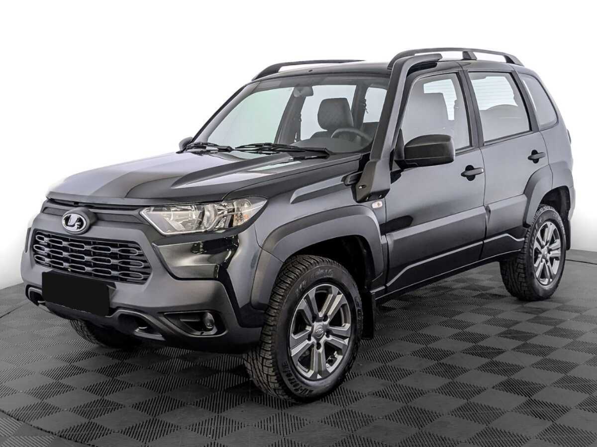 Lada (ВАЗ) Niva б/у, 2023, Механическая. Посмотреть фото