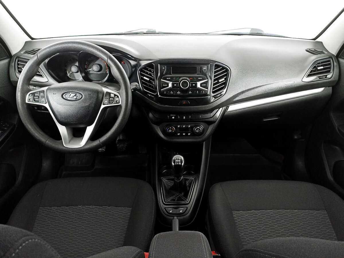 Lada (ВАЗ) Vesta б/у, 2019, Механическая. Фото: #11