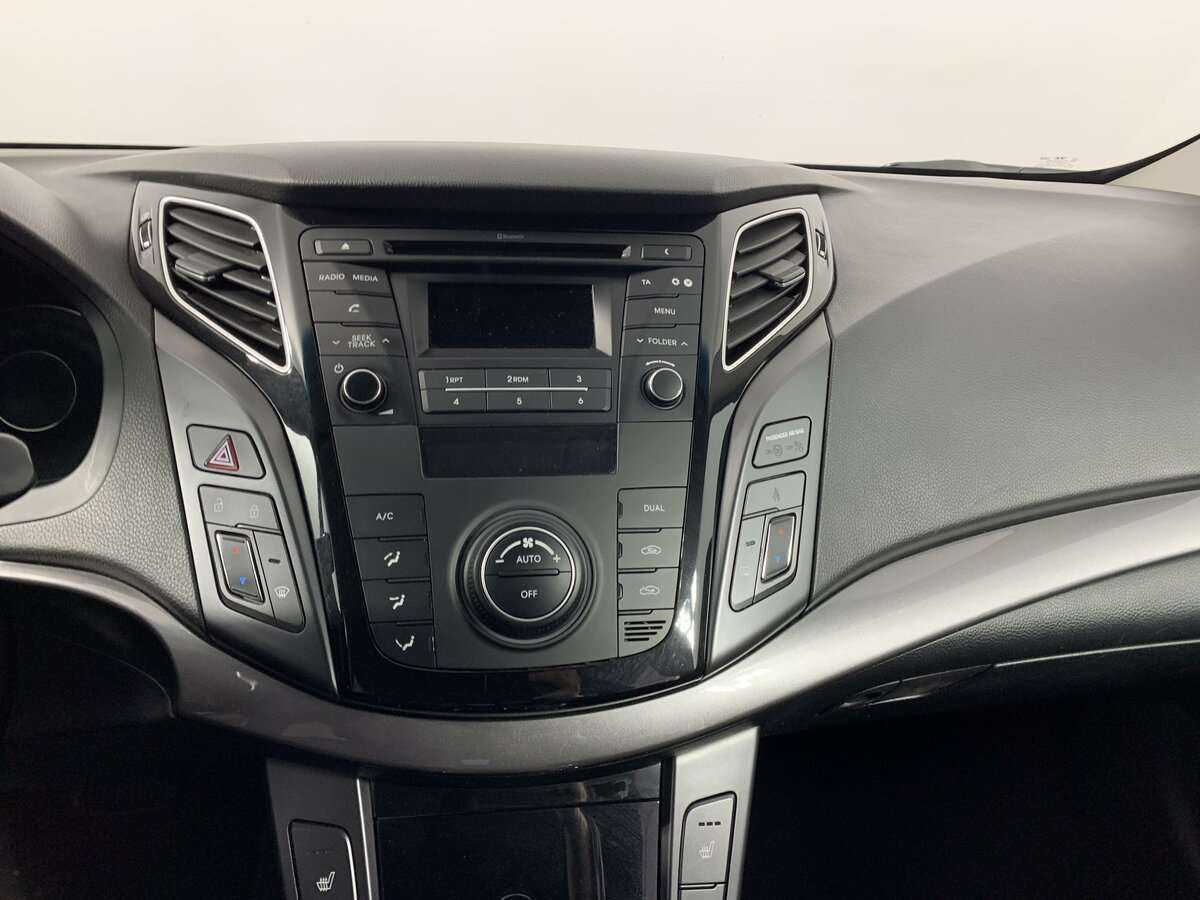 Hyundai i40 б/у, 2016, Автоматическая. Фото: #11