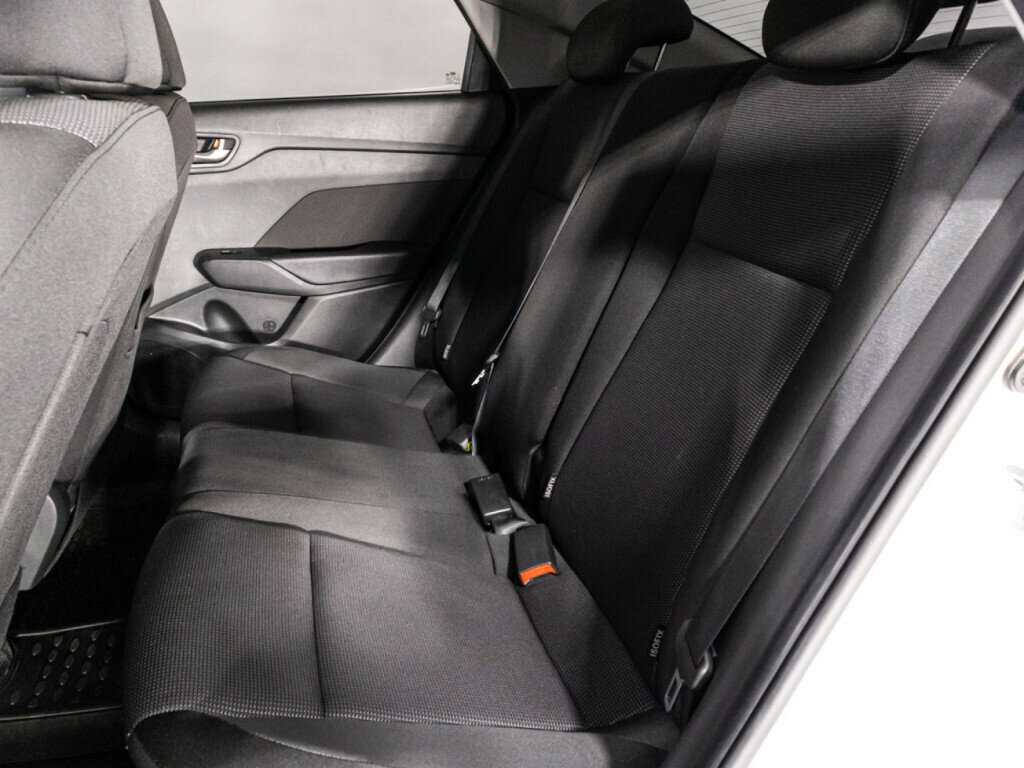 Hyundai Solaris б/у, 2017, Механическая. Фото: #9