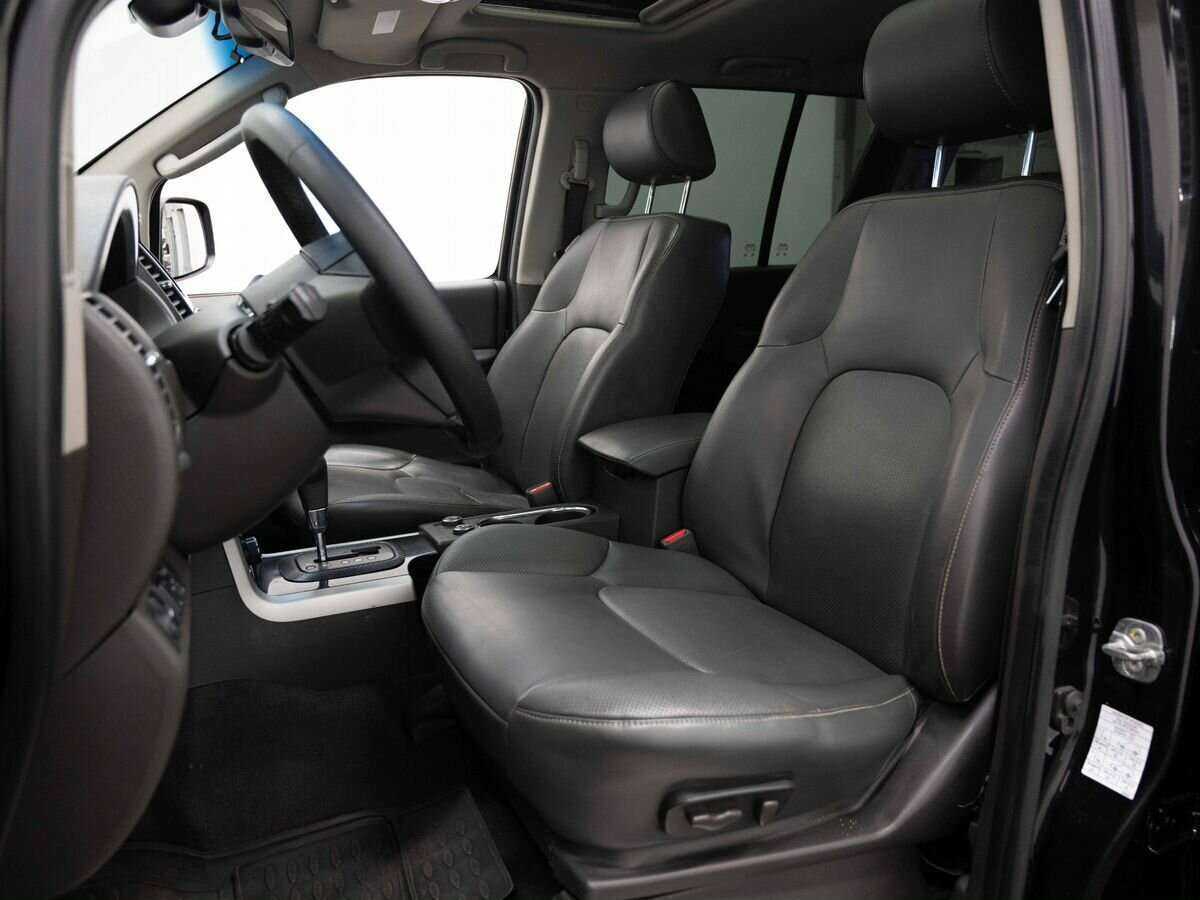 Nissan Pathfinder б/у, 2013, Автоматическая. Фото: #7