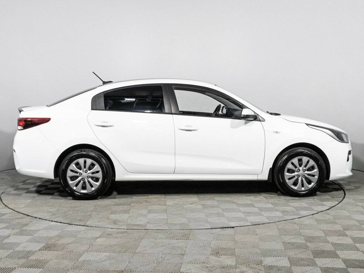 Kia Rio б/у, 2019, Автоматическая. Фото: #3