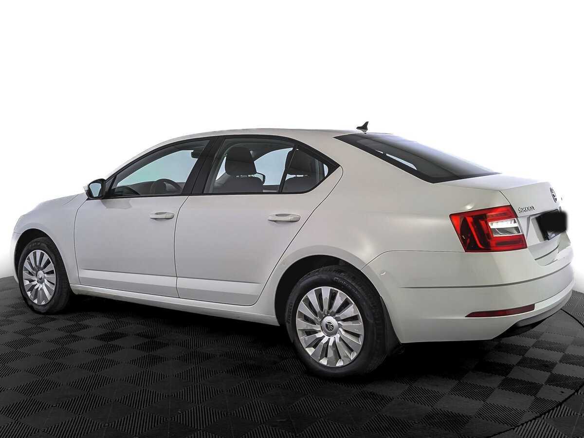 Skoda Octavia б/у, 2019, Механическая. Фото: #6