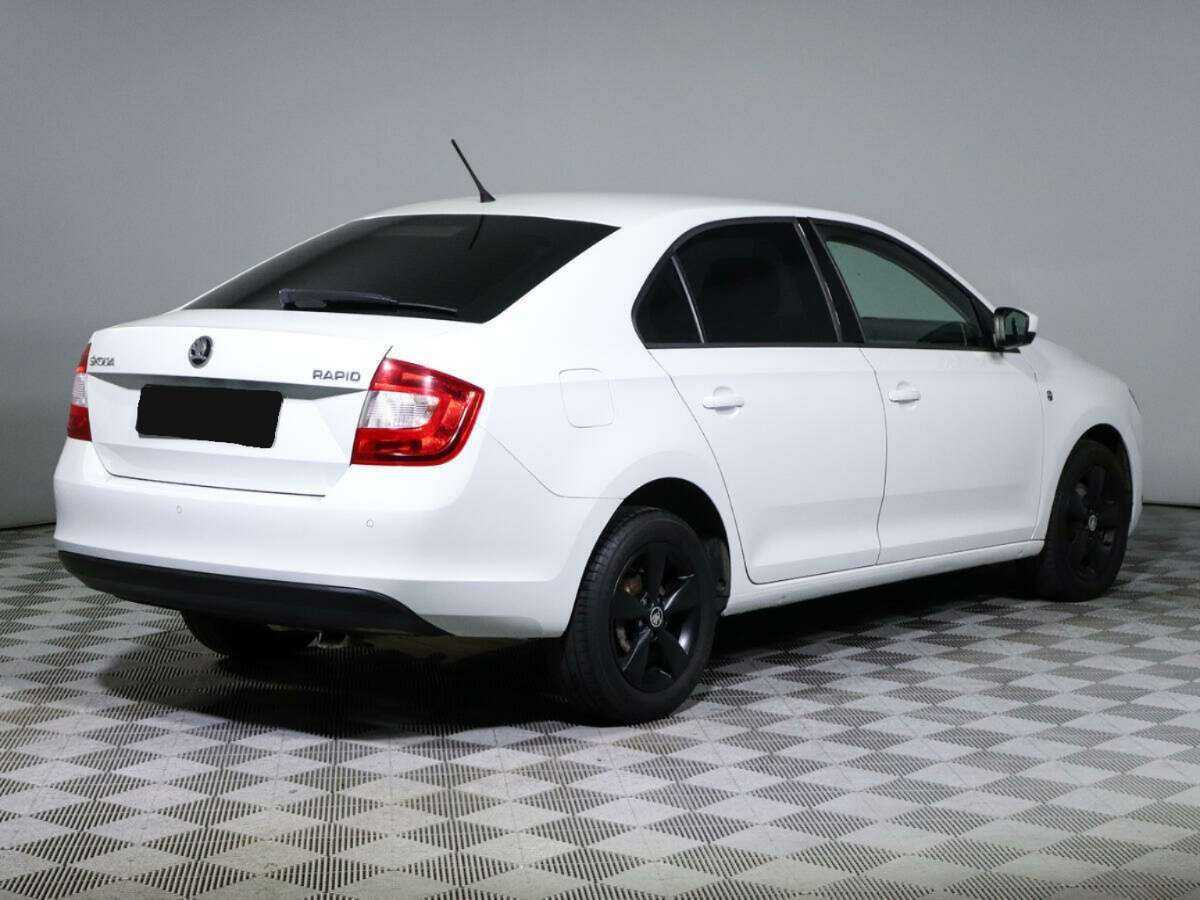 Skoda Rapid б/у, 2014, Автоматическая. Фото: #4