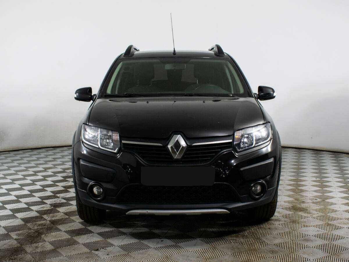 Renault Sandero б/у, 2017, Механическая. Фото: #1