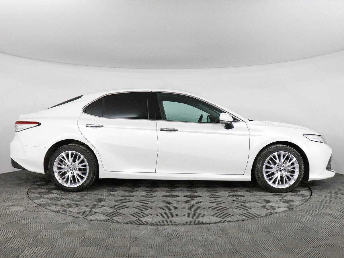 Toyota Camry б/у, 2020, Автоматическая. Фото: #3