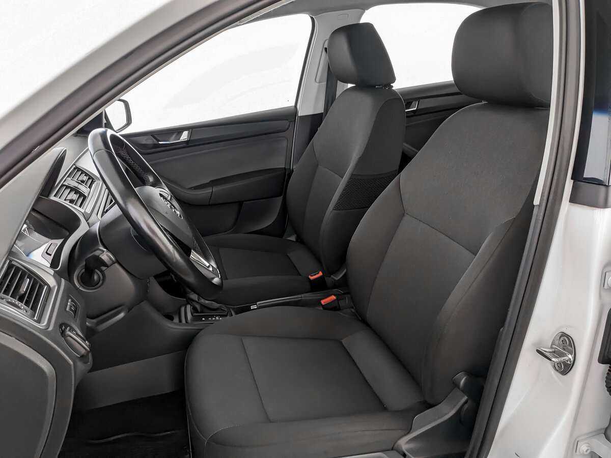 Skoda Rapid б/у, 2019, Автоматическая. Фото: #18